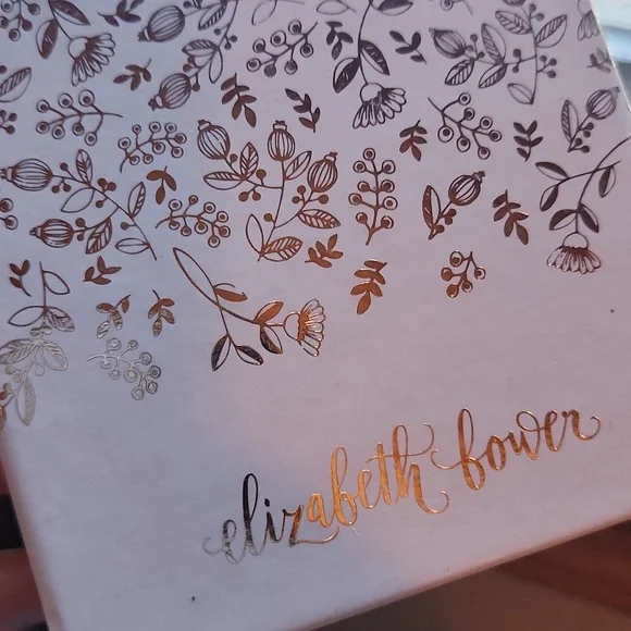 New In Box Elizabeth Bower Swarovski Crystal Elegant  Drop Earrings - Picture 4 of 9